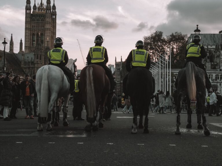 UK Government Expands Police Facial Recognition Despite Civil Liberties Backlash